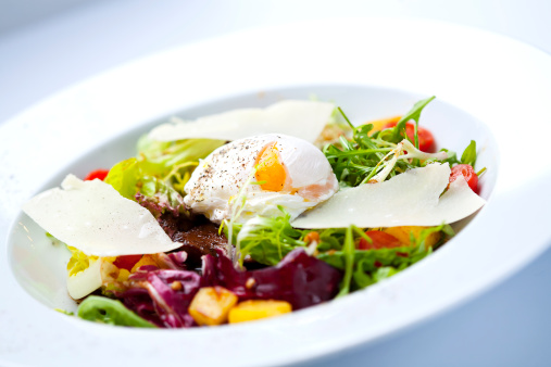 healthy salad with eggs benedict