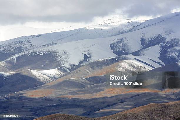 Photo libre de droit de Les Montagnes Et Les Vallées De Aladaglar banque d'images et plus d'images libres de droit de Crête - Montagne - Crête - Montagne, Glacier - Glace, Horizontal