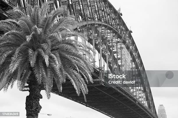 Foto de Infra Red Sydney Harbour Bridge e mais fotos de stock de Cidade - Cidade, Preto e branco, Sydney