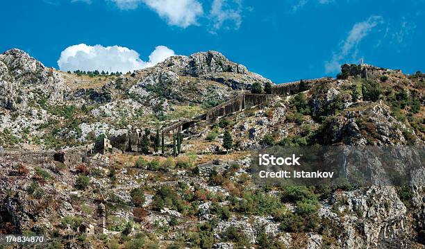 Foto de Fortres De St Ivankotor Montenegro e mais fotos de stock de Anos 1300 - Anos 1300, Baía Kotor, Colina