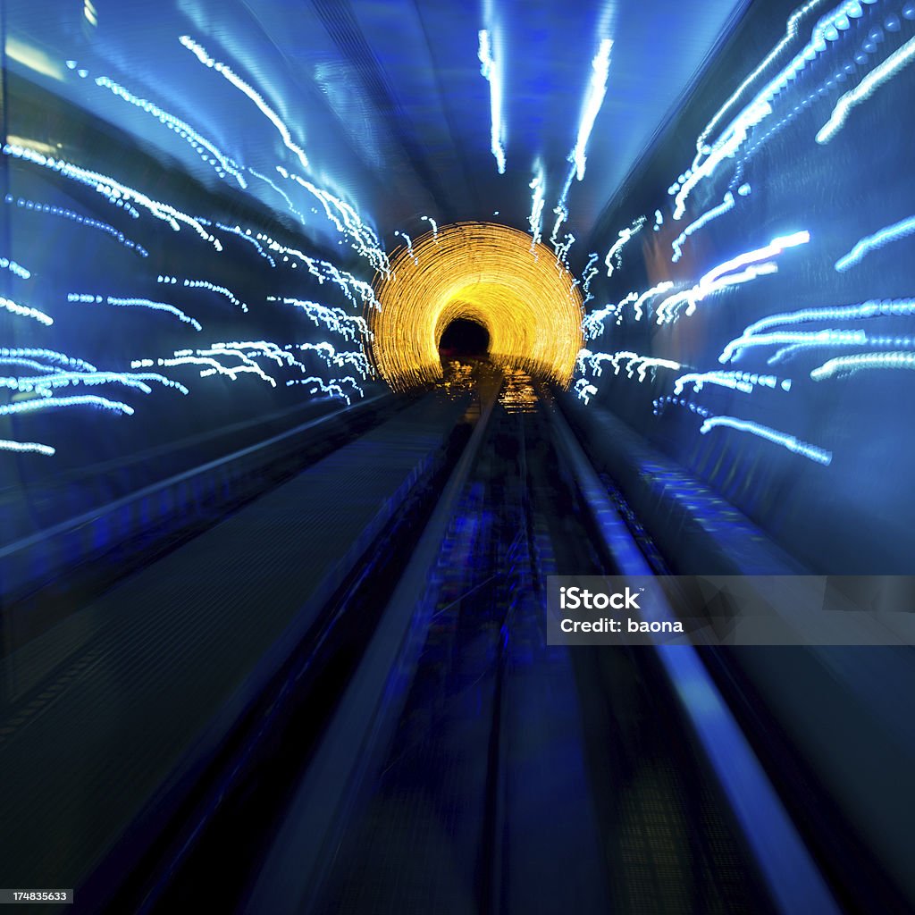 Luz del túnel - Foto de stock de Dorado - Color libre de derechos