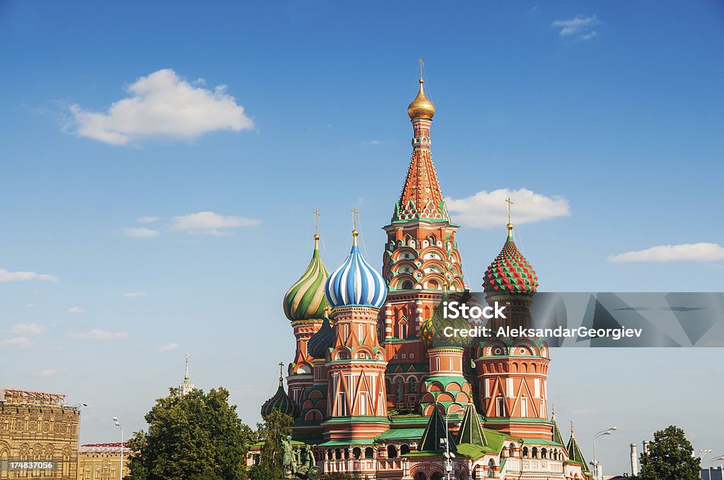 Cattedrale di Saint Basils sulla Piazza Rossa di Mosca - Foto stock royalty-free di Ambientazione esterna