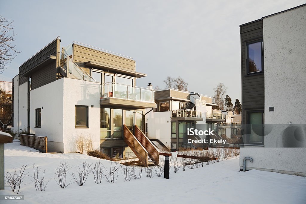 Häuser in architektonischen funktionalen Stil. - Lizenzfrei Wohnhaus Stock-Foto