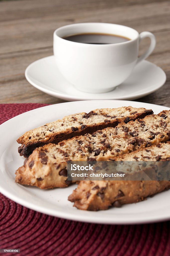 Biscotti com café - Foto de stock de Biscotti royalty-free