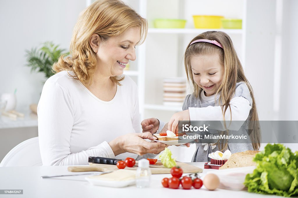 Hacer un Sandwich - Foto de stock de 4-5 años libre de derechos