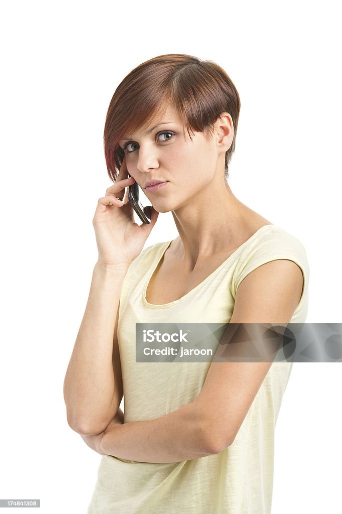 Retrato de belleza mujer joven con el teléfono móvil - Foto de stock de 20-24 años libre de derechos