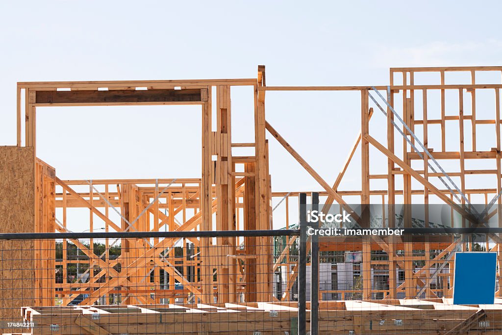 Cantiere con costruzione telaio in legno, spazio di copia - Foto stock royalty-free di Casa