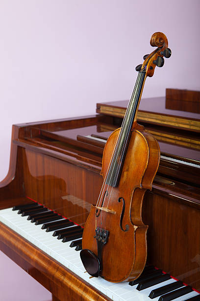 istock Vioilin and piano 174843739