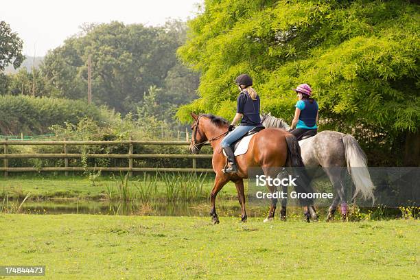 Foto de Jovens Sonho e mais fotos de stock de Cavalo - Família do cavalo - Cavalo - Família do cavalo, Montar, Cavalgar