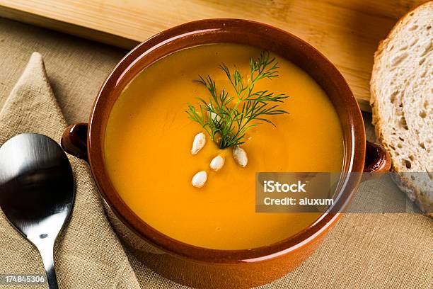 Foto de Sopa De Abóbora e mais fotos de stock de Alimentação Saudável - Alimentação Saudável, Comida, Comida Pronta