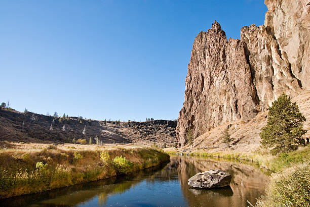 istock Smith Rock and the Crooked River 174845754