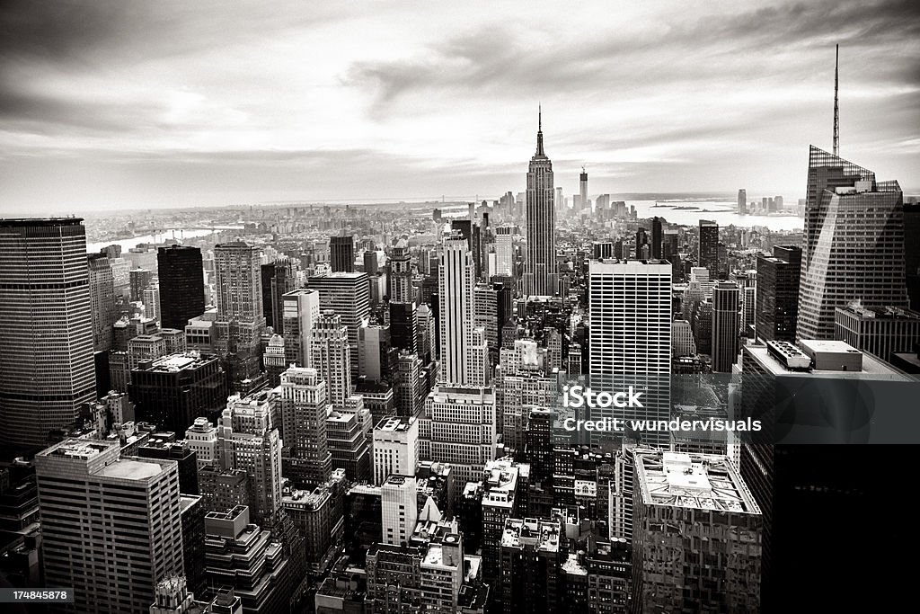 Vista aérea de Manhattan, na cidade de Nova York - Foto de stock de Acima royalty-free