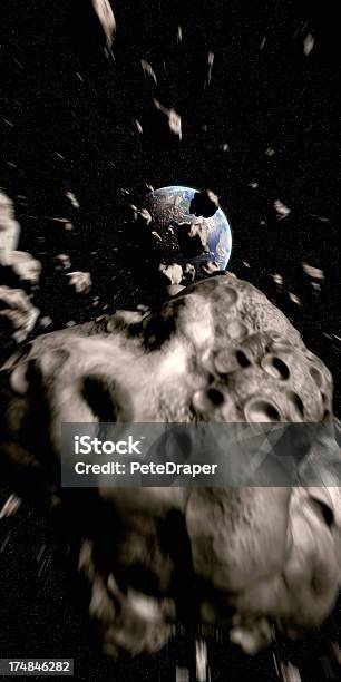 Asteroids Aproxima A Tierra Foto de stock y más banco de imágenes de Accidentes y desastres - Accidentes y desastres, Asteroide, Azul