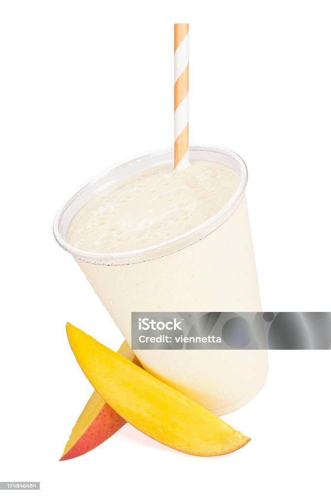 Yogurt al Mango frullati e frappè - Foto stock royalty-free di Frappè