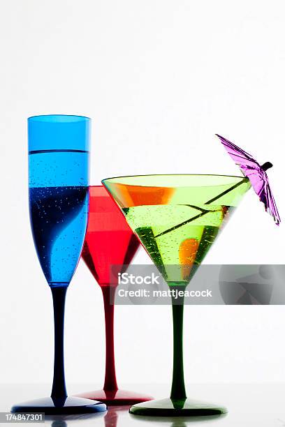 Champanhe E Cocktails - Fotografias de stock e mais imagens de Bebida - Bebida, Bebida Alcoólica, Branco