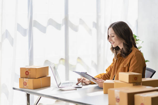 Best Small Business | Important Tips to Start a Successful Small Business 2 online small business owner Young startup entrepreneur, online small business, working from home with laptop and boxes. Packaging and shipping situations, SME business concepts online small business owner Young startup entrepreneur, online small business, working from home with laptop and boxes. Packaging and shipping situations, SME business concepts Start a Successful Small Business stock pictures, royalty-free photos & images