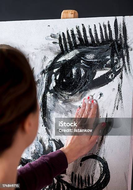 Painting The Eye Stock Photo - Download Image Now - 30-39 Years, Action Painting, Activity