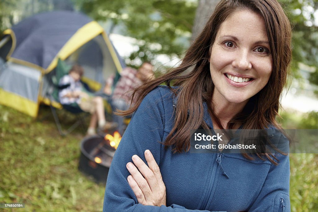 En un camping viaje de la familia - Foto de stock de Adulto libre de derechos