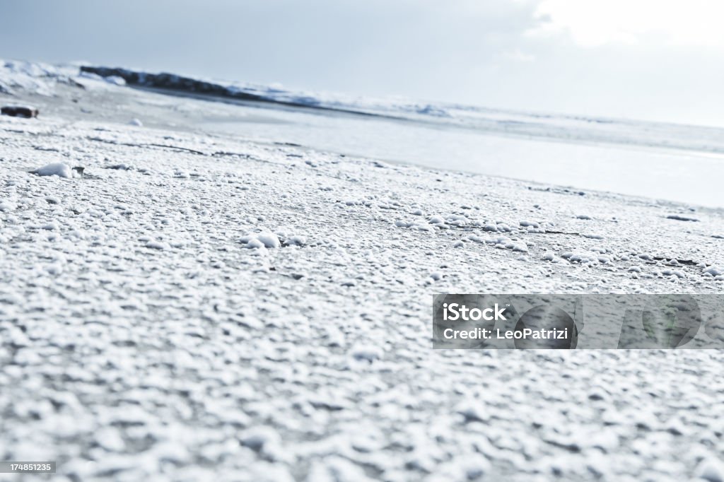 Snowy Krajobraz na plaży - Zbiór zdjęć royalty-free (Bez ludzi)