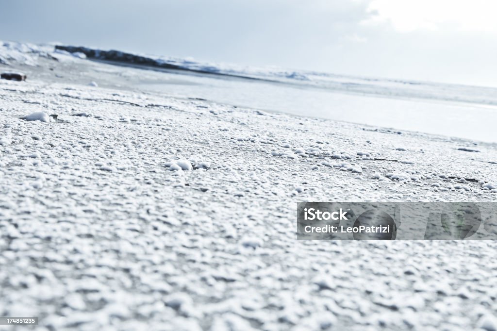 Paisagem de Neve na praia - Foto de stock de Beleza natural - Natureza royalty-free