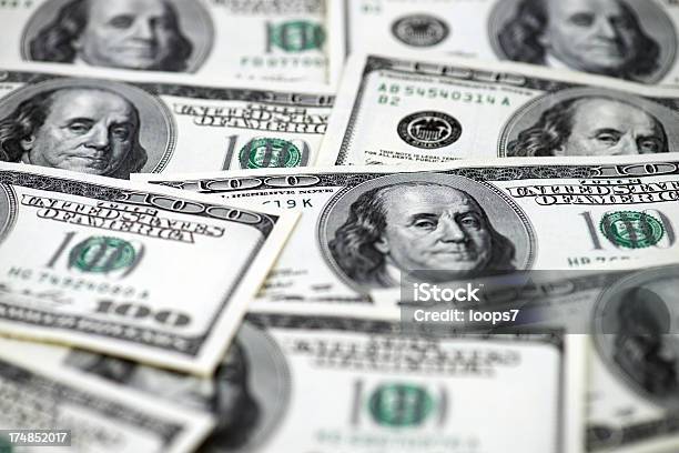 Dolarów - zdjęcia stockowe i więcej obrazów Banknot - Banknot, Banknot USA, Banknot jednodolarowy