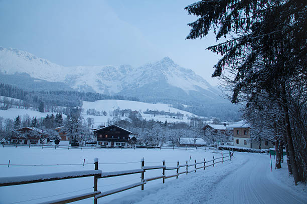 Scheffau "View of Wilder Kaiser mountain from Scheffau in Tyrol, Austria at dawn" yt stock pictures, royalty-free photos & images