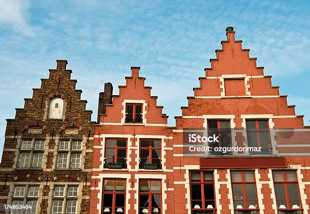 Casas Em Bruges - Fotografias de stock e mais imagens de Ao Ar Livre - Ao Ar Livre, Arquitetura, Bruges