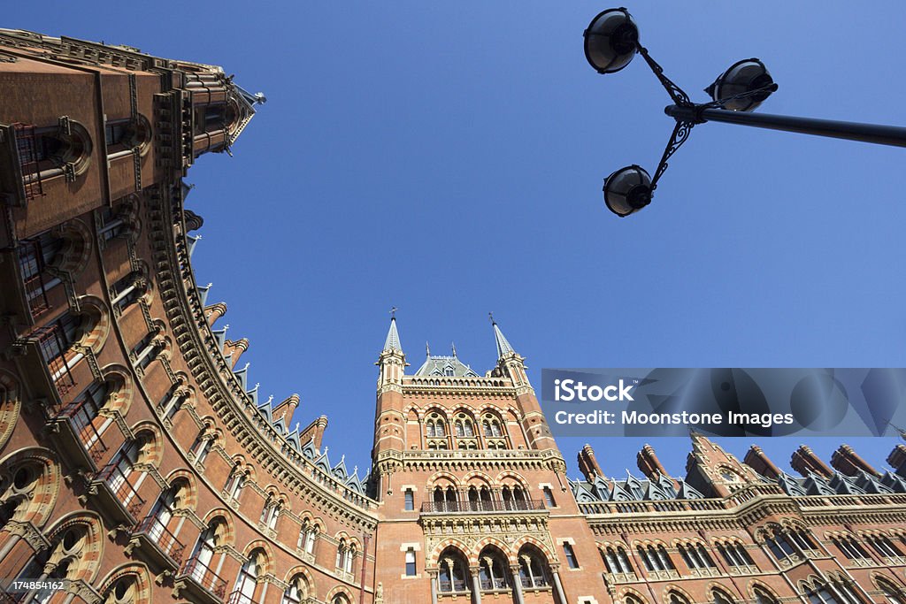 Saint-Pancras à Londres, Angleterre - Photo de Angleterre libre de droits