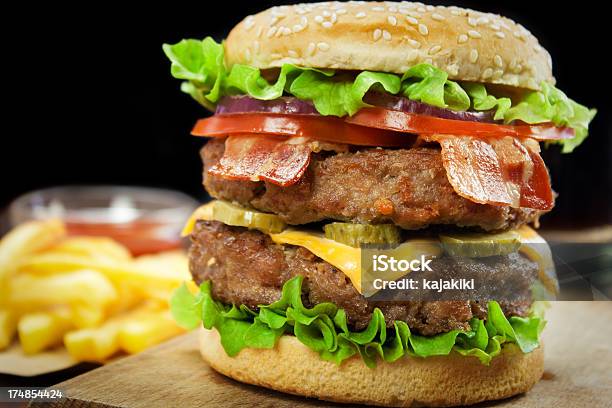 푸지 Cheeseburger 0명에 대한 스톡 사진 및 기타 이미지 - 0명, 감자 요리, 건강에 좋지 않은 음식