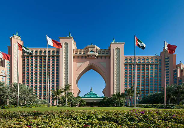 Atlantis The Palm Hotel in Dubai United Arab Emirates facade of Atlanta Palm Hotel on The Palm Jumeirah in Dubai United Arab Emirates atlantis the palm stock pictures, royalty-free photos & images
