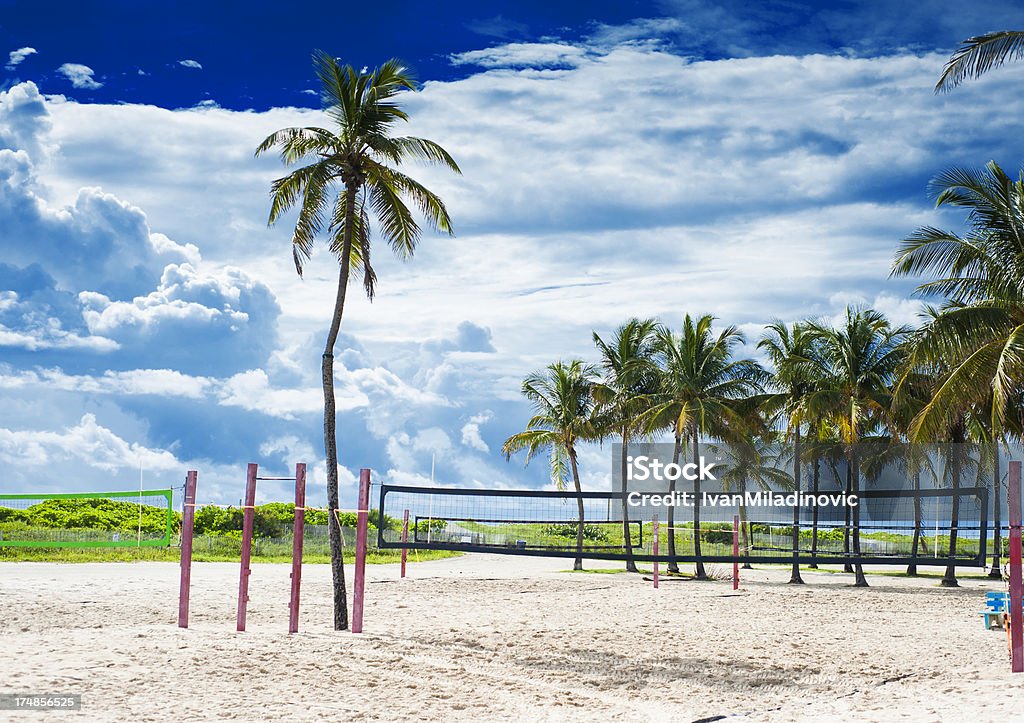 Beach volley field - Foto de stock de Areia royalty-free