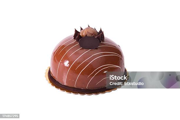 Photo libre de droit de Gâteau Danniversaire Au Chocolat banque d'images et plus d'images libres de droit de Aliment - Aliment, Alimentation lourde, Aliments et boissons