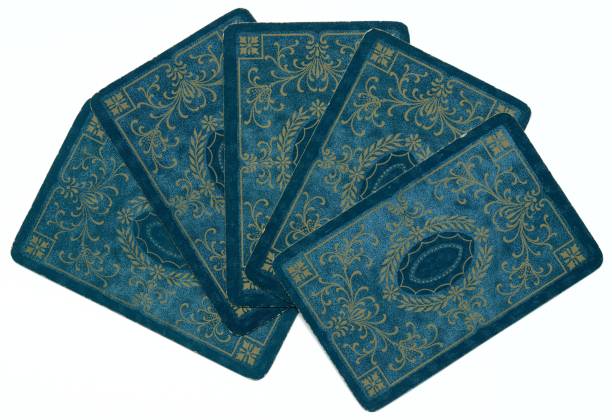 Poker opponent holding the Dondorf cards is in control