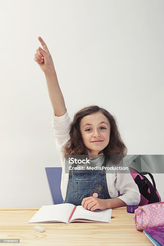 Segnalazione di mano - Foto stock royalty-free di 8-9 anni