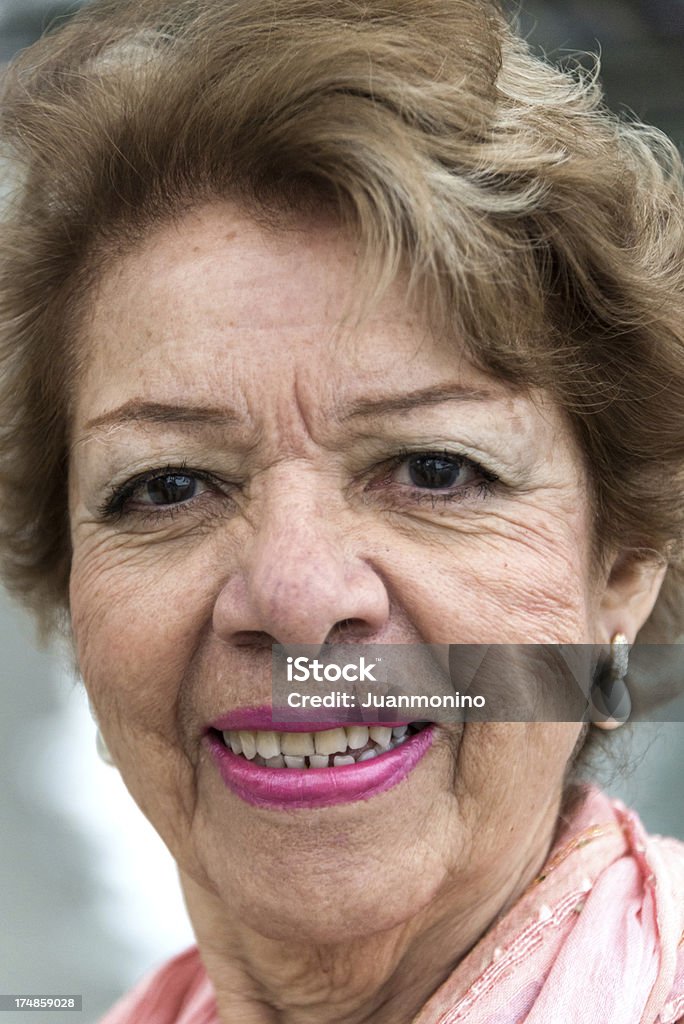 Senior donna ispanica - Foto stock royalty-free di 70-79 anni