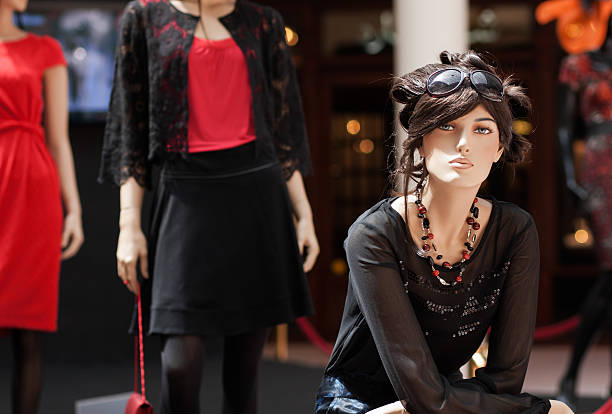 istock High fashion store 174859172