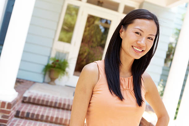 istock Self-assured and beautiful - Modern homeowner 174860019