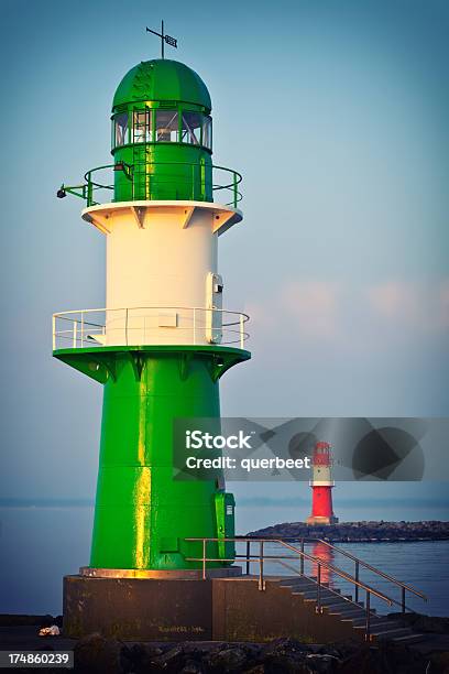 Leuchtturm In Warnemünde Deutschland Stockfoto und mehr Bilder von Rostock - Rostock, Anlegestelle, Außenaufnahme von Gebäuden