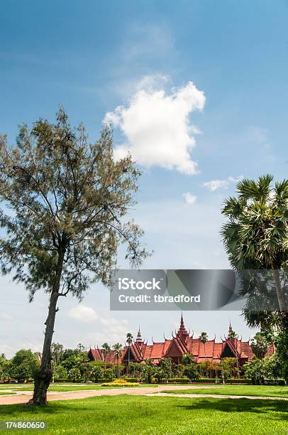 Narodowe Muzeum W Phnom Penh Kambodża - zdjęcia stockowe i więcej obrazów Architektura - Architektura, Azja, Azja Południowo-Wschodnia