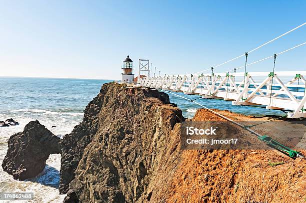 Ponto Farol De Bonita S - Fotografias de stock e mais imagens de Ao Ar Livre - Ao Ar Livre, Arco Natural, Califórnia