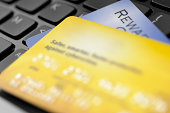 online-shopping.jpg?b=1&s=170x170&k=20&c=UlK_ttH5_qeA4asGrt-Vo_31L9Q16s24jHkM8ZHCjfw=