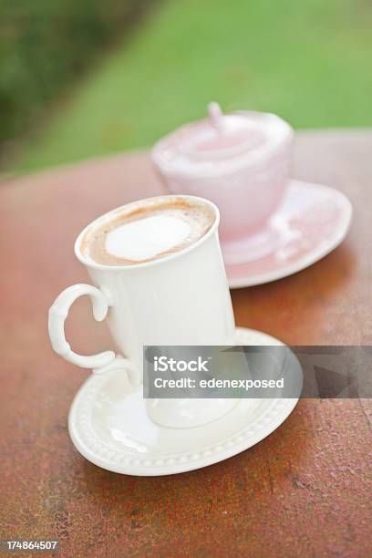 Gorąca Kawę Latte - zdjęcia stockowe i więcej obrazów Bez ludzi - Bez ludzi, Cafe frappe, Cappuccino
