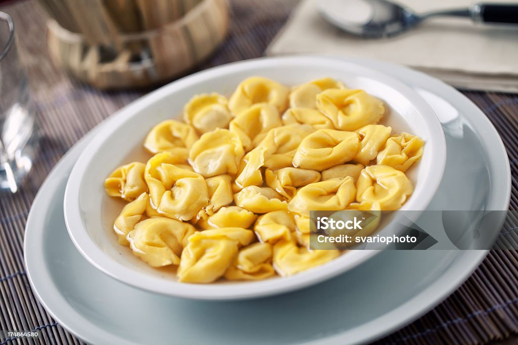 Tortellini In Bouillon - Lizenzfrei Cappelletti Stock-Foto