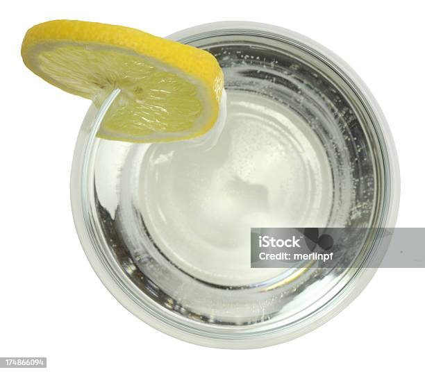 Gin Tónico Isolado Acima E - Fotografias de stock e mais imagens de Gin tónico - Gin tónico, Figura para recortar, Bebida