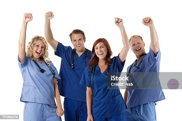 응원함 의료 전문가 팀 간호사에 대한 스톡 사진 및 기타 이미지 - 간호사, 축하, 주먹