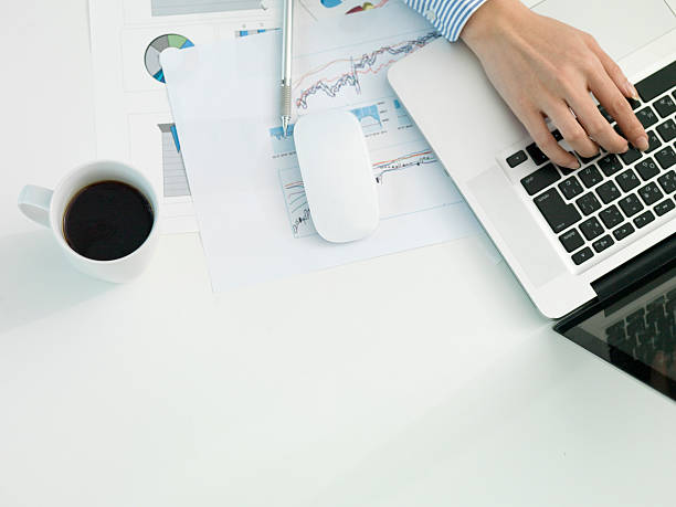 istock Business woman who works busily 174866980