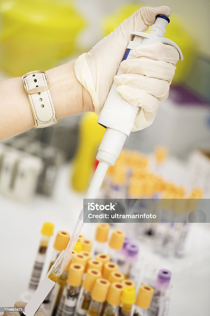 Test de sang - Photo de Bactérie libre de droits
