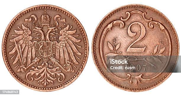 Vecchia Moneta Su Sfondo Bianco Austria - Fotografie stock e altre immagini di Anno 1907 - Anno 1907, Antico - Condizione, Antico - Vecchio stile