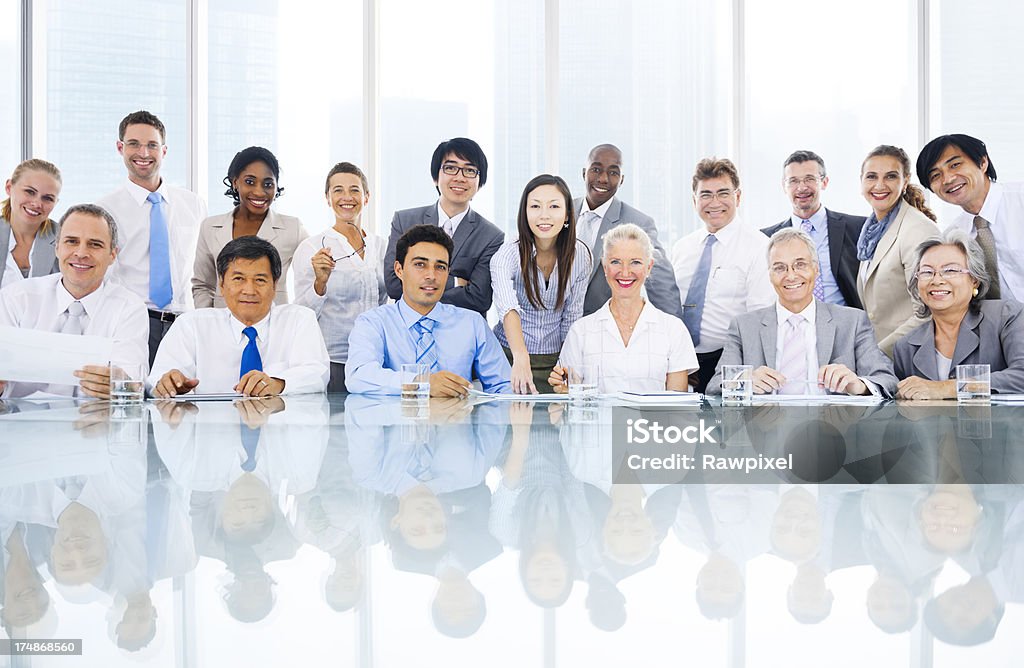 Grupo de multi étnica de reuniões de negócios pessoa - Royalty-free Acordo Foto de stock