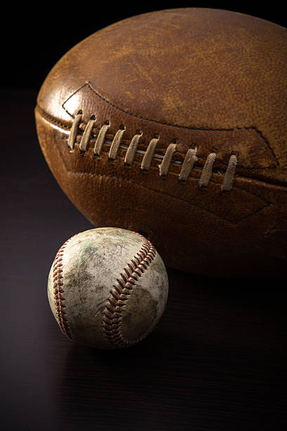 istock American Football and Baseball, Vertical 174870634